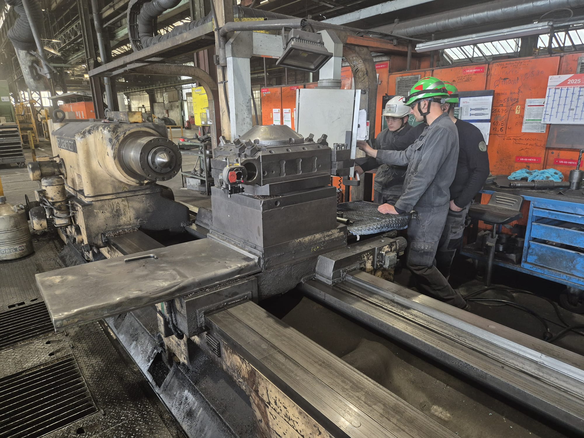 Géométrie laser de tour d'usinage côté contre-pointe, maintenance prédictive conditionnelle par VIBALTEQ