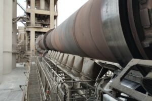 Cimenterie, maintenance prédictive sur four rotatif par VIBALTEQ